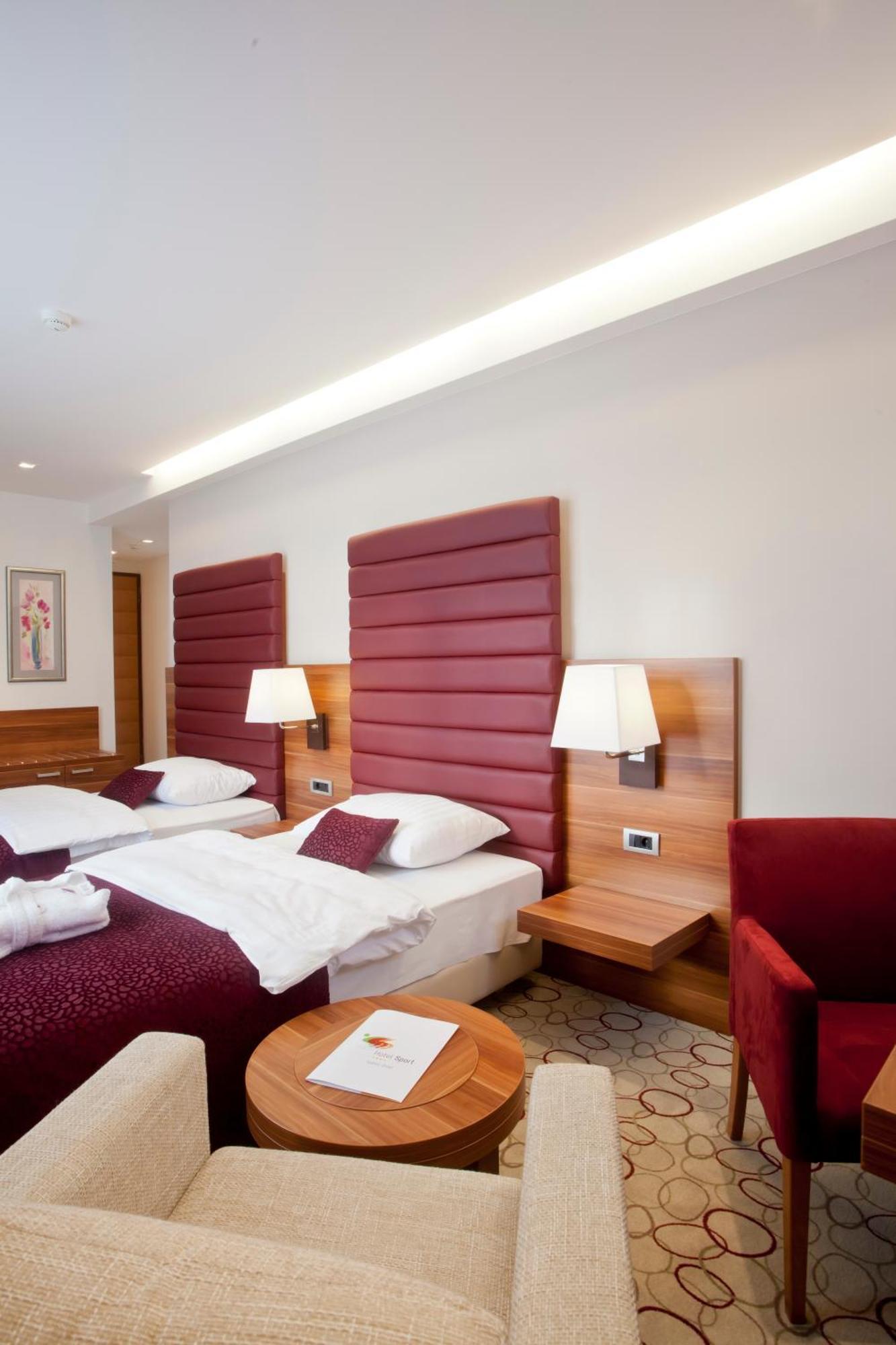 Hotel Sport Ivanić-Grad Esterno foto