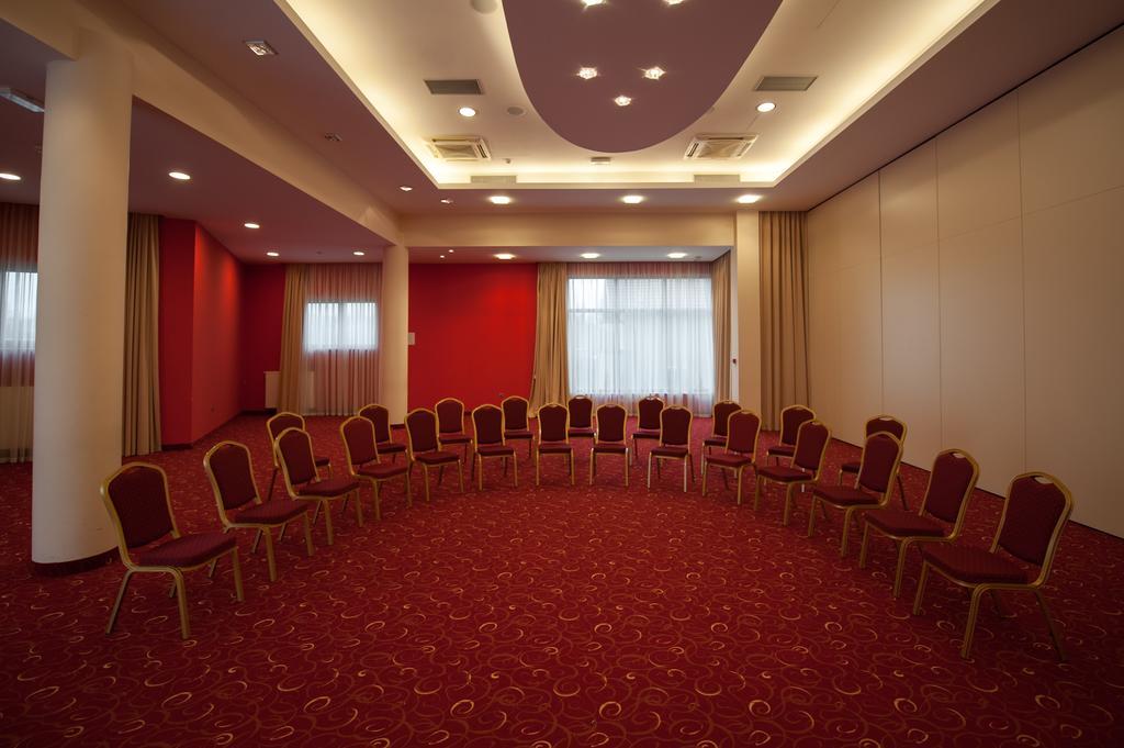 Hotel Sport Ivanić-Grad Esterno foto